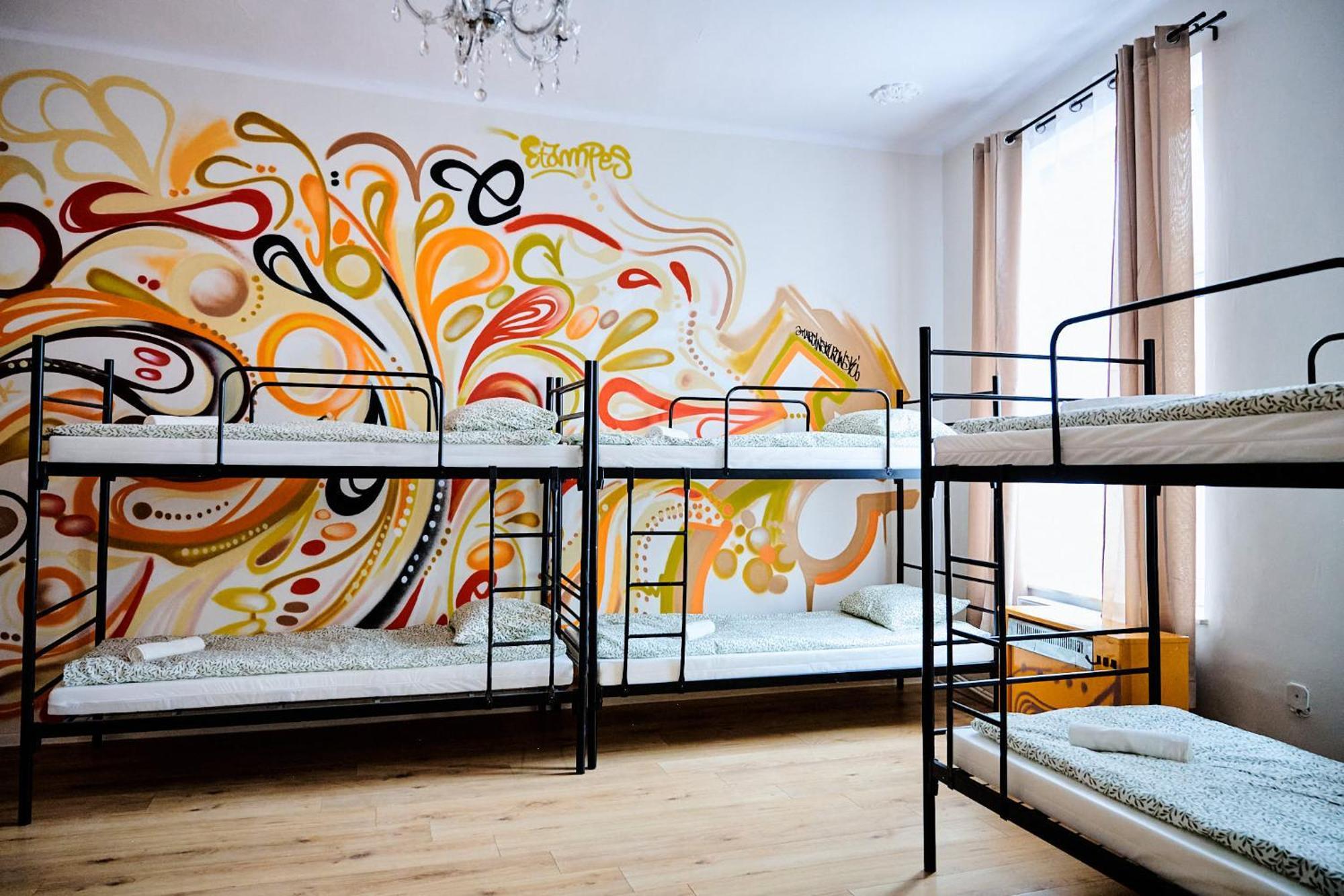 Hostel Graffiti Kraków Eksteriør billede