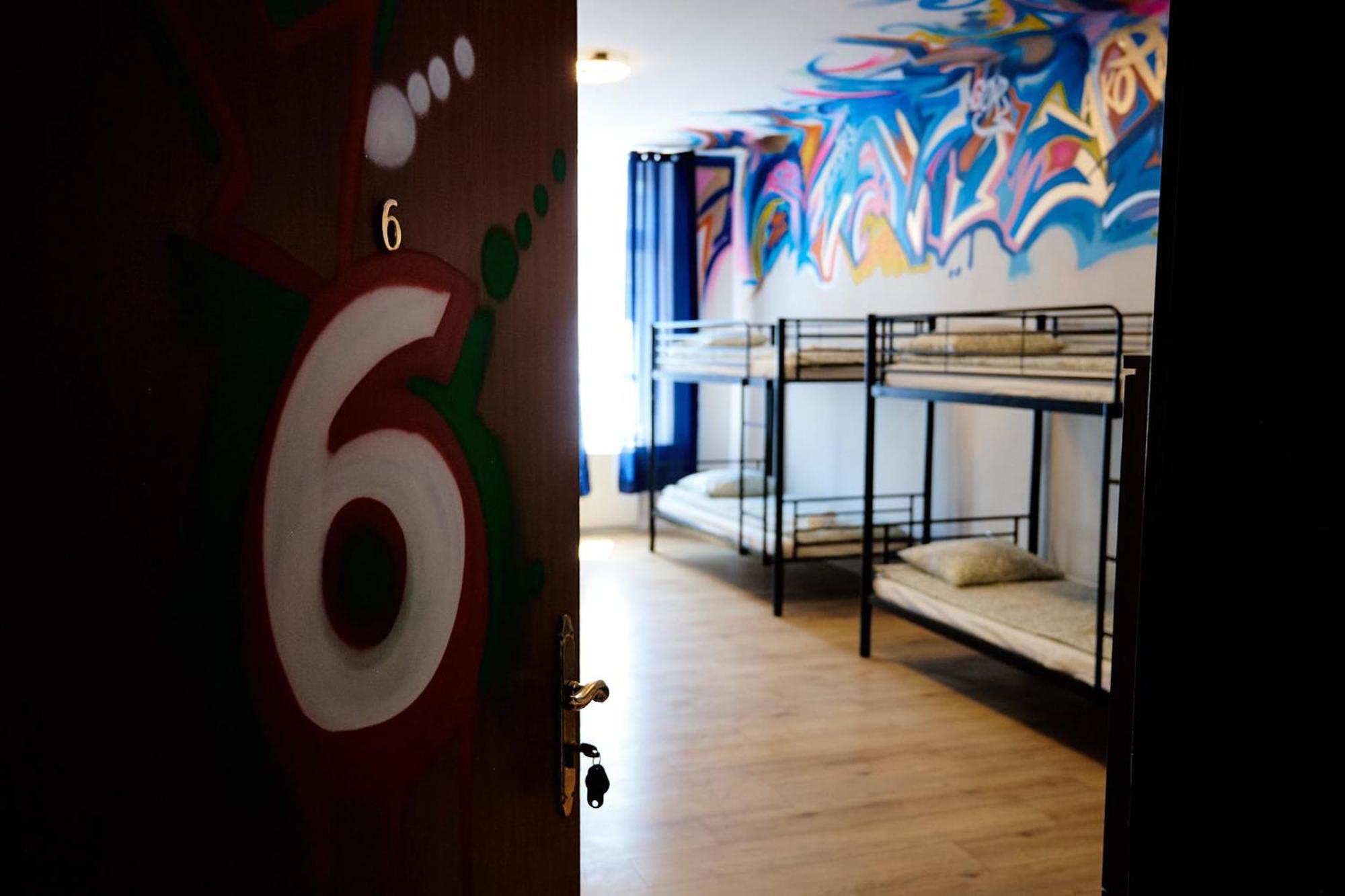 Hostel Graffiti Kraków Eksteriør billede